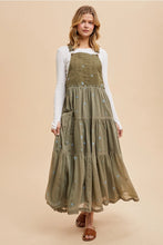 Load image into Gallery viewer, Poppy Embroidered Dress