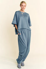 Load image into Gallery viewer, Chic Set
