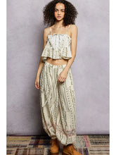 Load image into Gallery viewer, Meadow Bloom Pants
